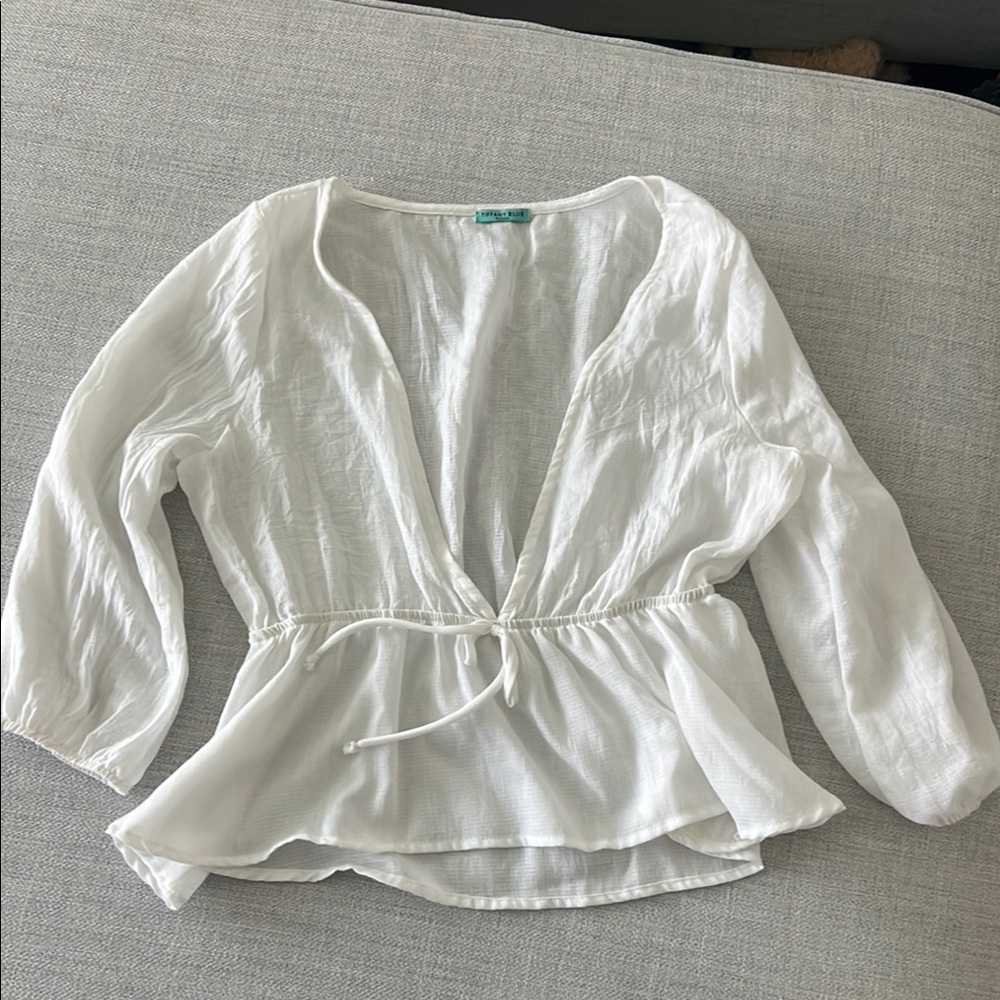 White 3/4 Sleeve Tie Front Peplum Blouse